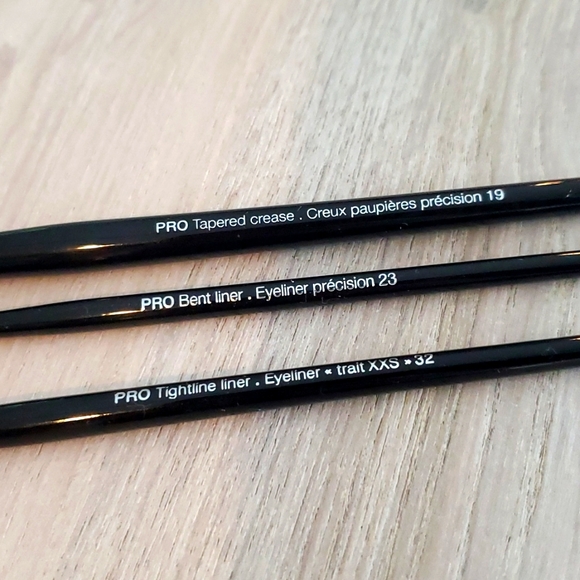 Brand New! Bundle of 3 Sephora Makeup Brushes - Picture 3 of 3